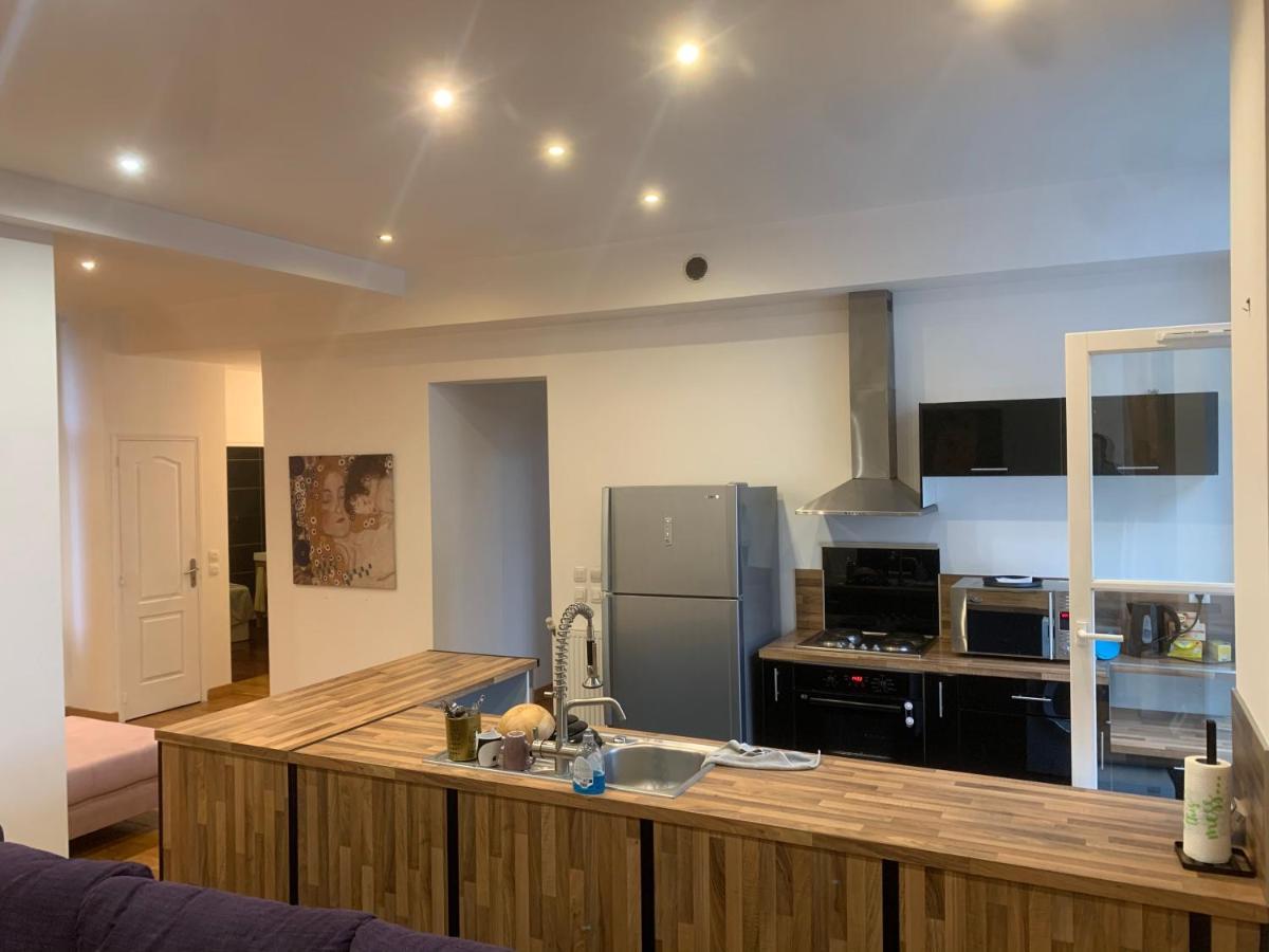 Spacieux 100 M2 Pour 7 Personnes En Plein Centre-Ville Lille Bagian luar foto